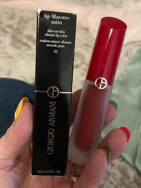 Giorgio Armani Lip Maestro Satin Lipstick in Vibrant Red (Shade 10)